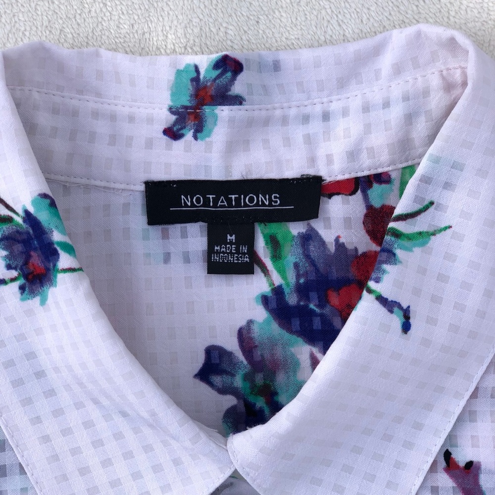 NOTATIONS Sleeveless Button Down Top - Picture 7 of 11